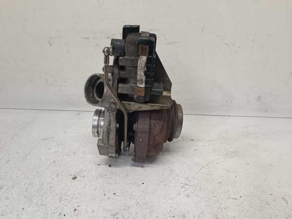 TURBO MERCEDES W204/ W211 2.2CDI - Vue 2